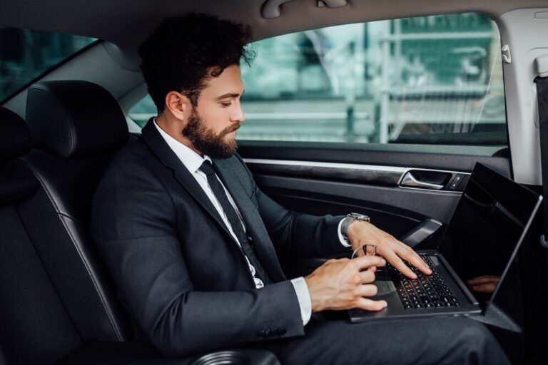 Book a Comfortable Euston Station Taxi with LTR Taxis